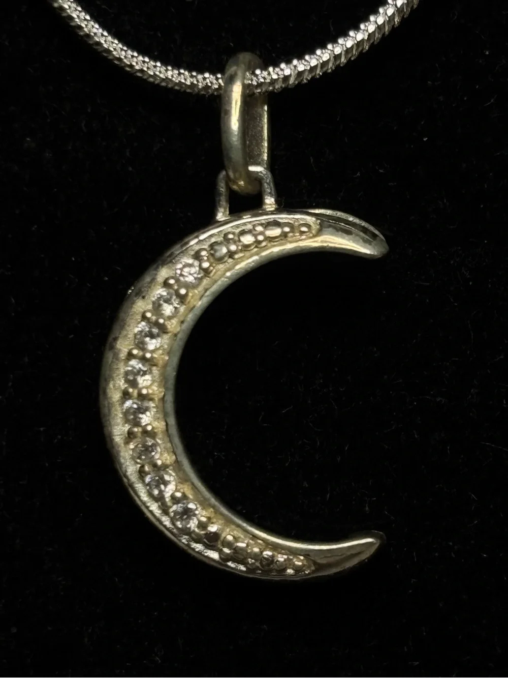 Sterling Silver Crescent Moon Pendant on 20in Sterling Chain #5999
